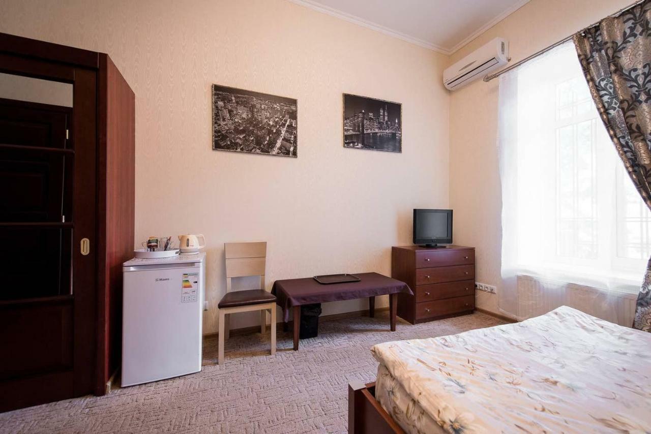 Apart-Hotel Next To Deribasivska Odesa Exterior photo